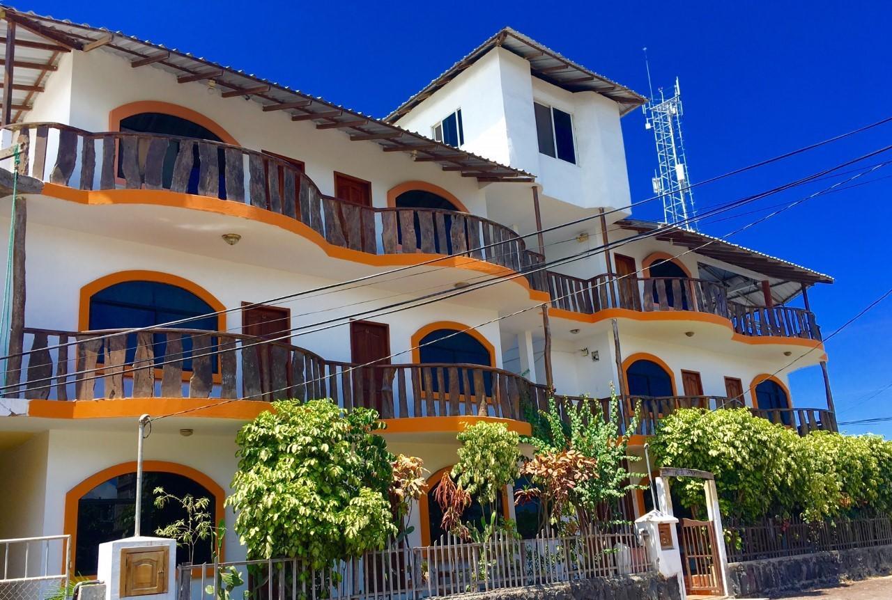 Hostal Sandrita Puerto Villamil Buitenkant foto